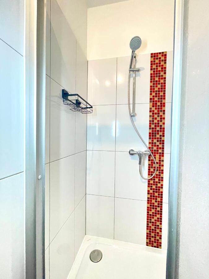 Central Comfy Apartment - Self Check-In Graz Exteriör bild